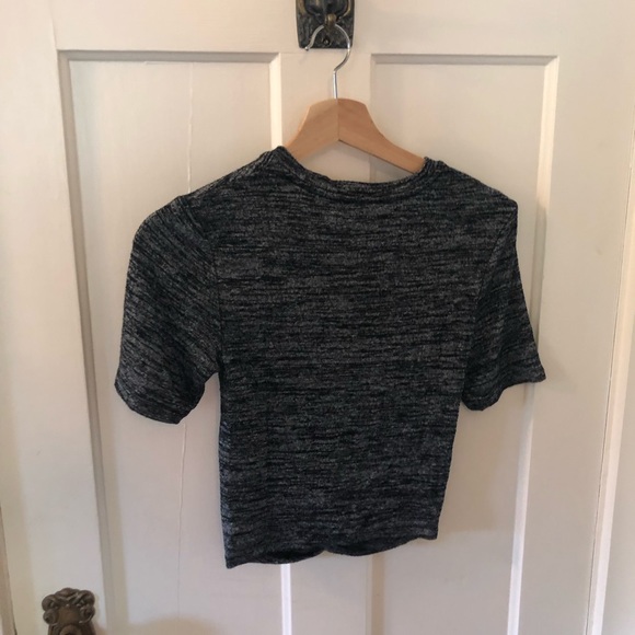 Wilfred free crop top with tie front. - Picture 3 of 3